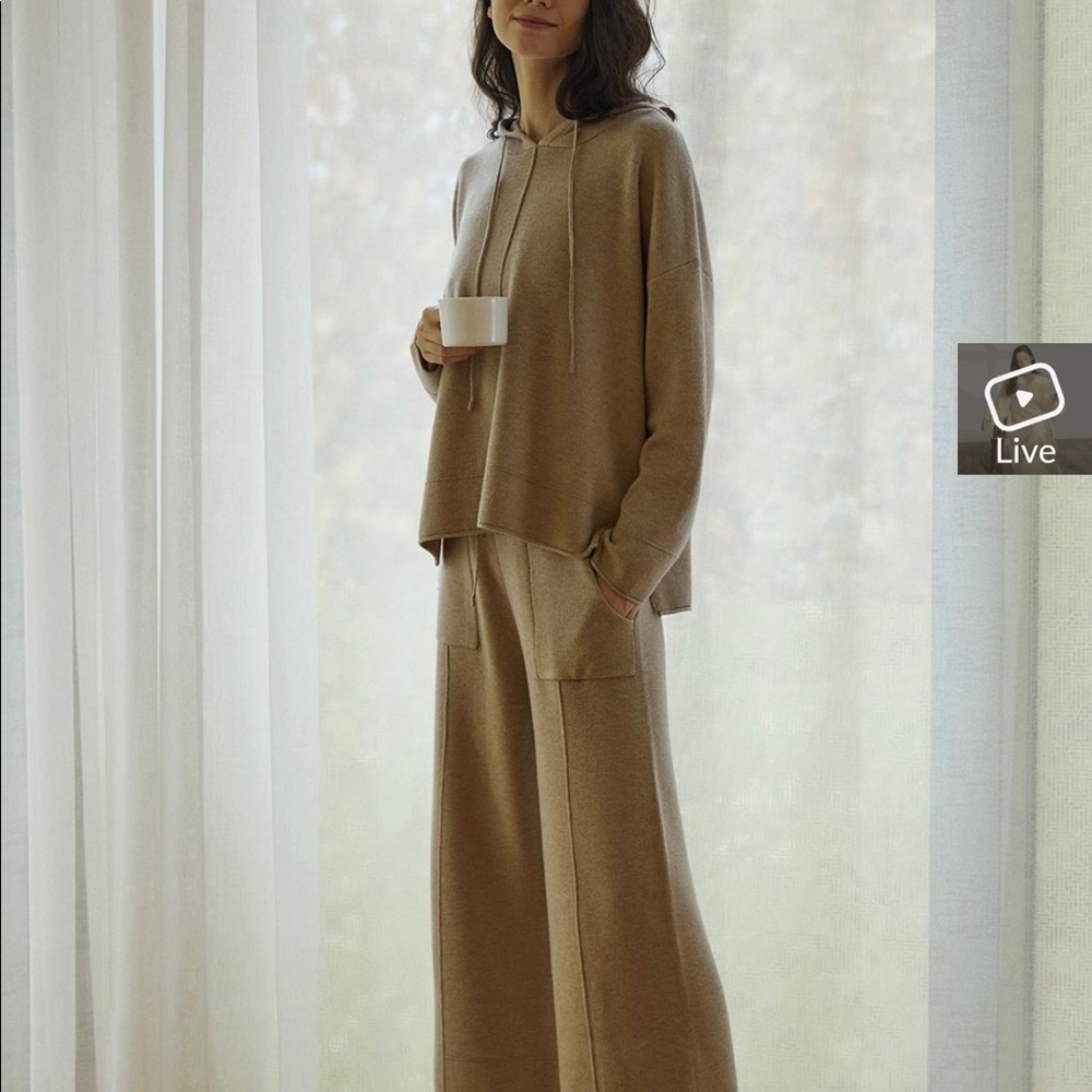 NAP’s Heverly Wool Hoodie & Pant Set- Camel